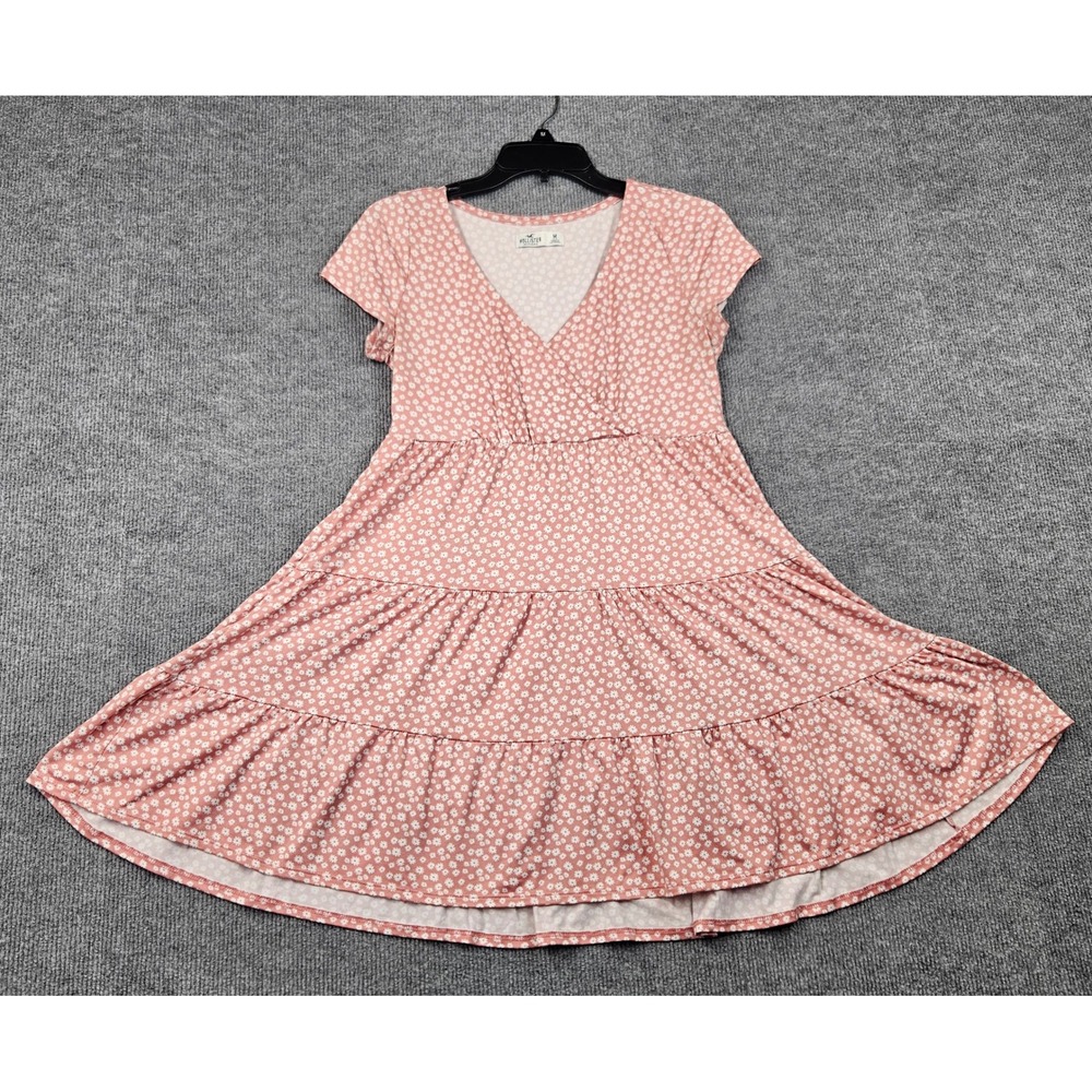 Hollister California Pink Daisy Floral Tiered Wrap V-Neck Mini Dress M Coquette